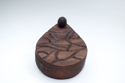 Handmade wooden gift for those who love to cook - gift this beautiful salt cellar with hand-engraved details.